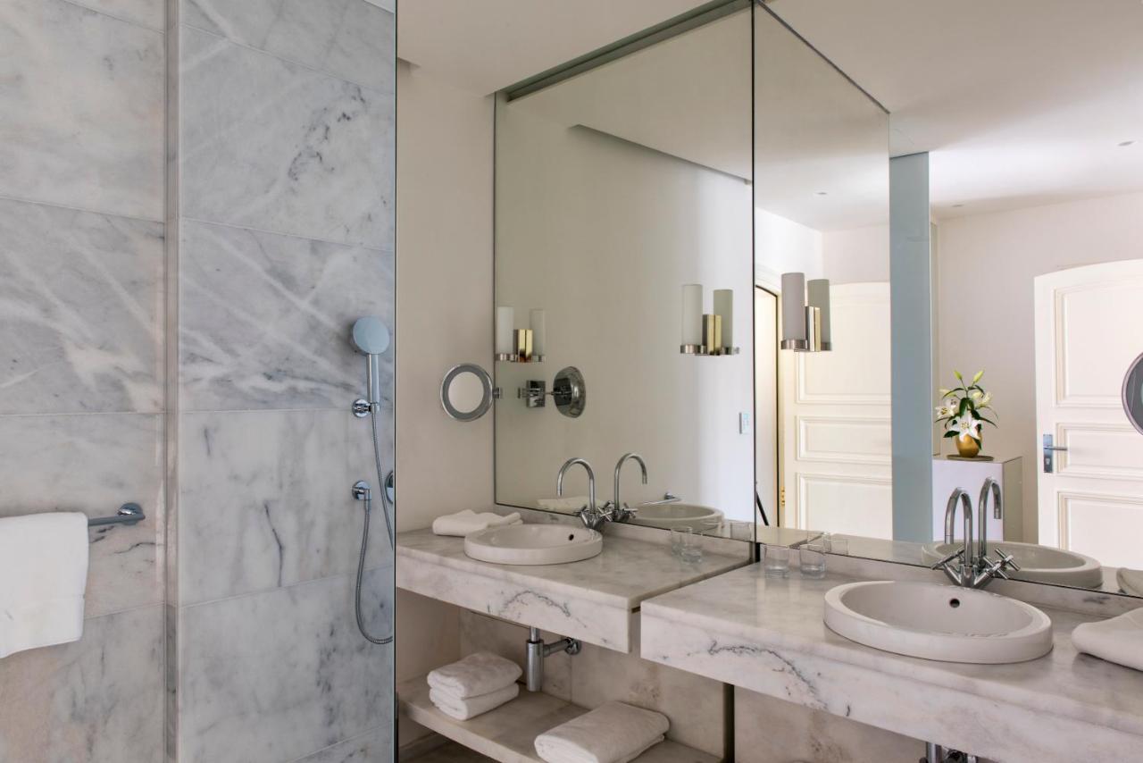 Hotel De Tourrel, Saint Remy De Provence, A Member Of Design Hotels Стая снимка